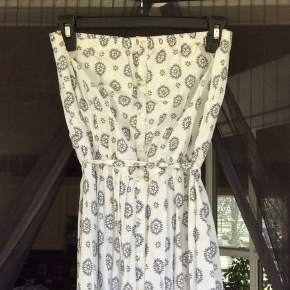 Old Navy Strapless Lined Maxi Dress S/P/P - Picture 5 of 10